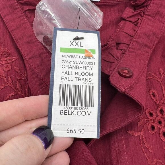 Crown & Ivy Cranberry Embroidered Top NWT 2XL - Picture 3 of 5